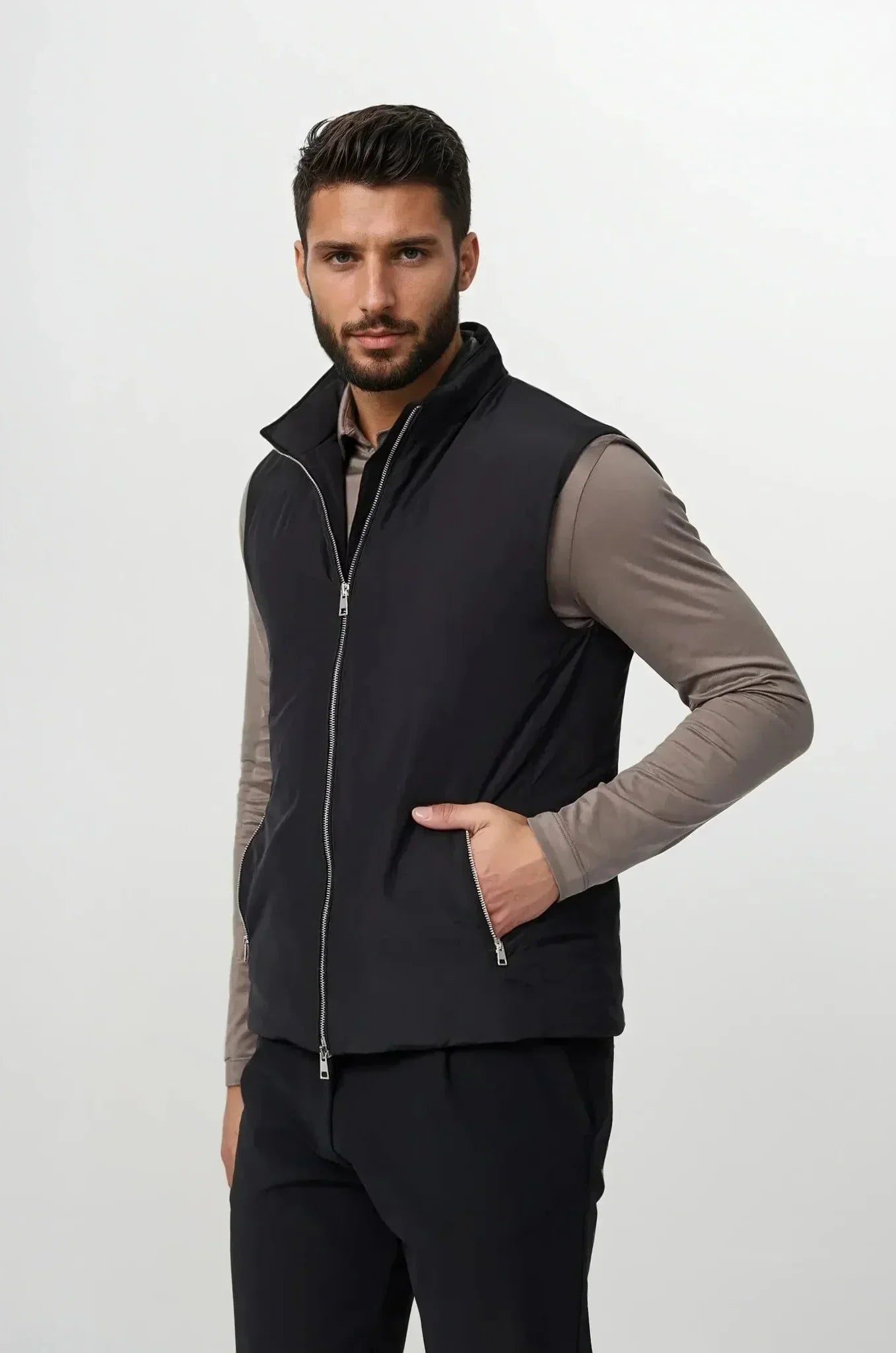 Sleeveless Zip-Up Bodywarmer