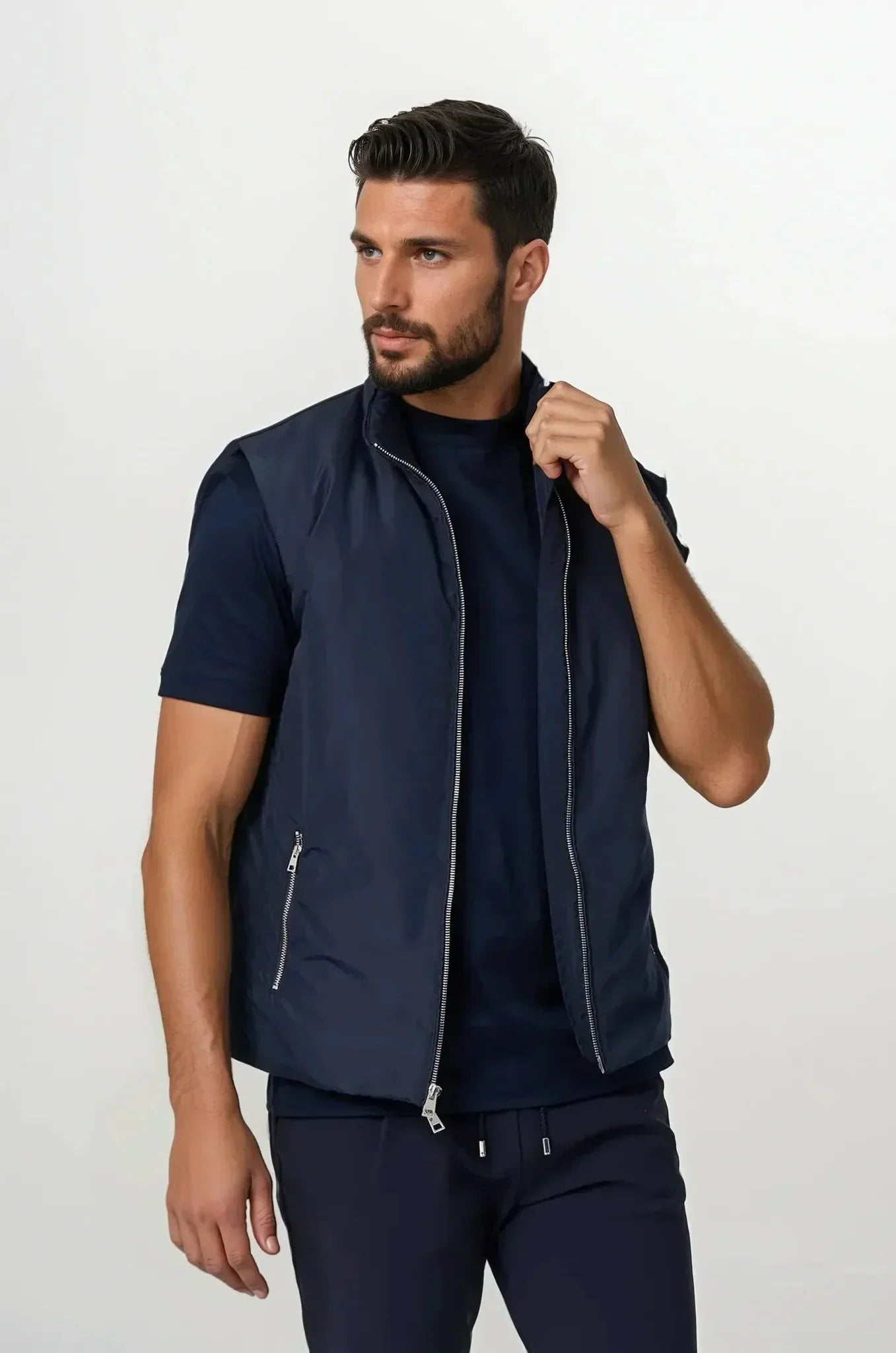 Sleeveless Zip-Up Bodywarmer